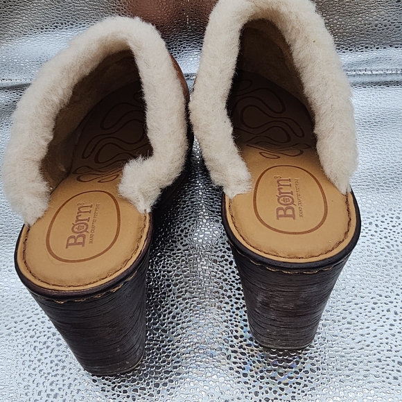 Born Shearling-Lined Tan Mules - Picture 5 of 8